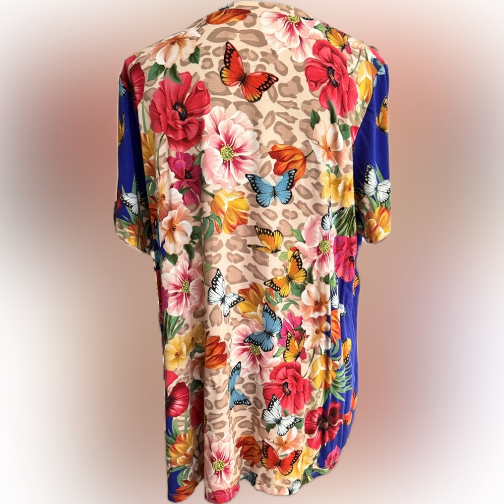 JOHNNY WAS Floral & Butterfly Short Sleeve Swing Top Like New WOT L - Picture 5 of 6